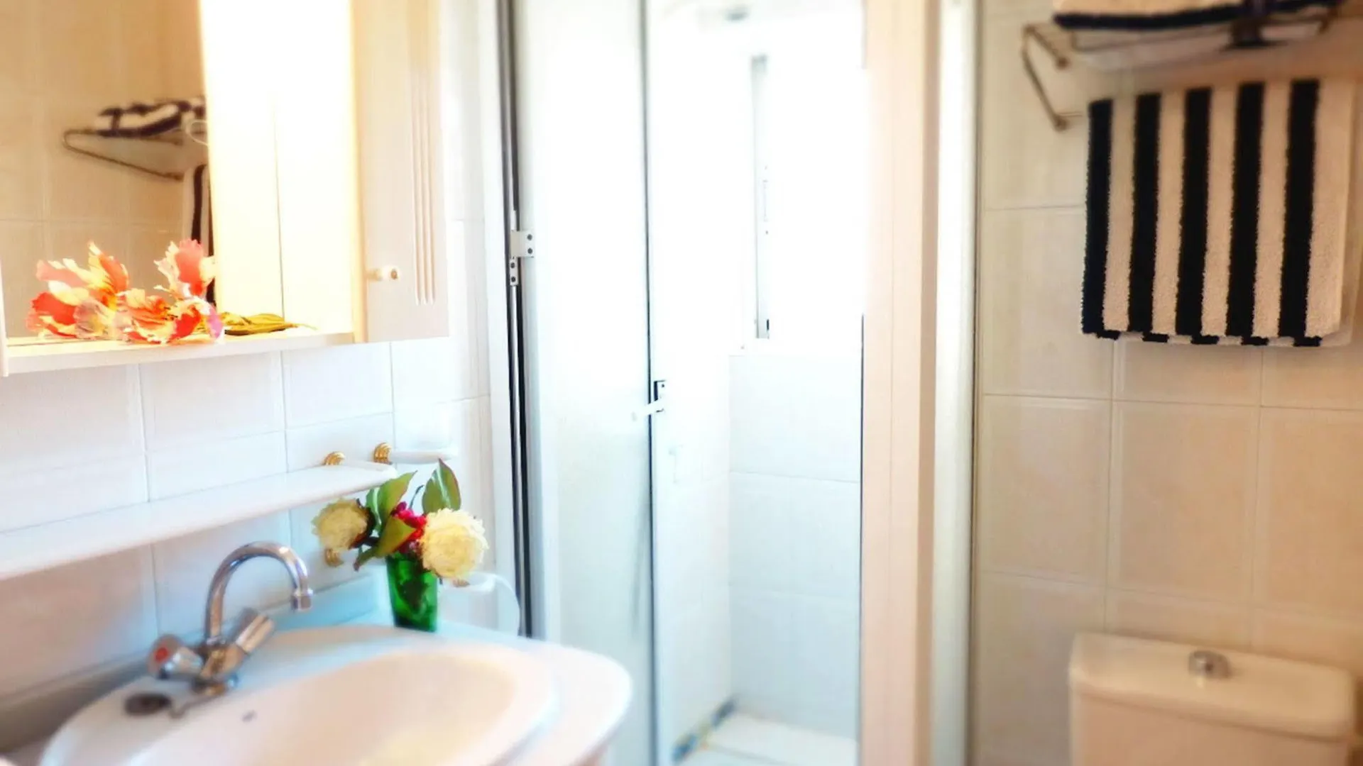 Waterfront Playamar Apartments Torremolinos Hotell