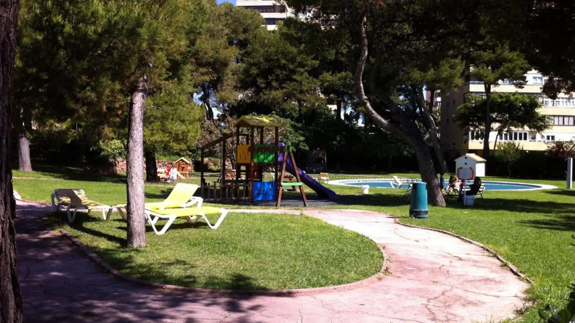 Waterfront Playamar Apartments Torremolinos